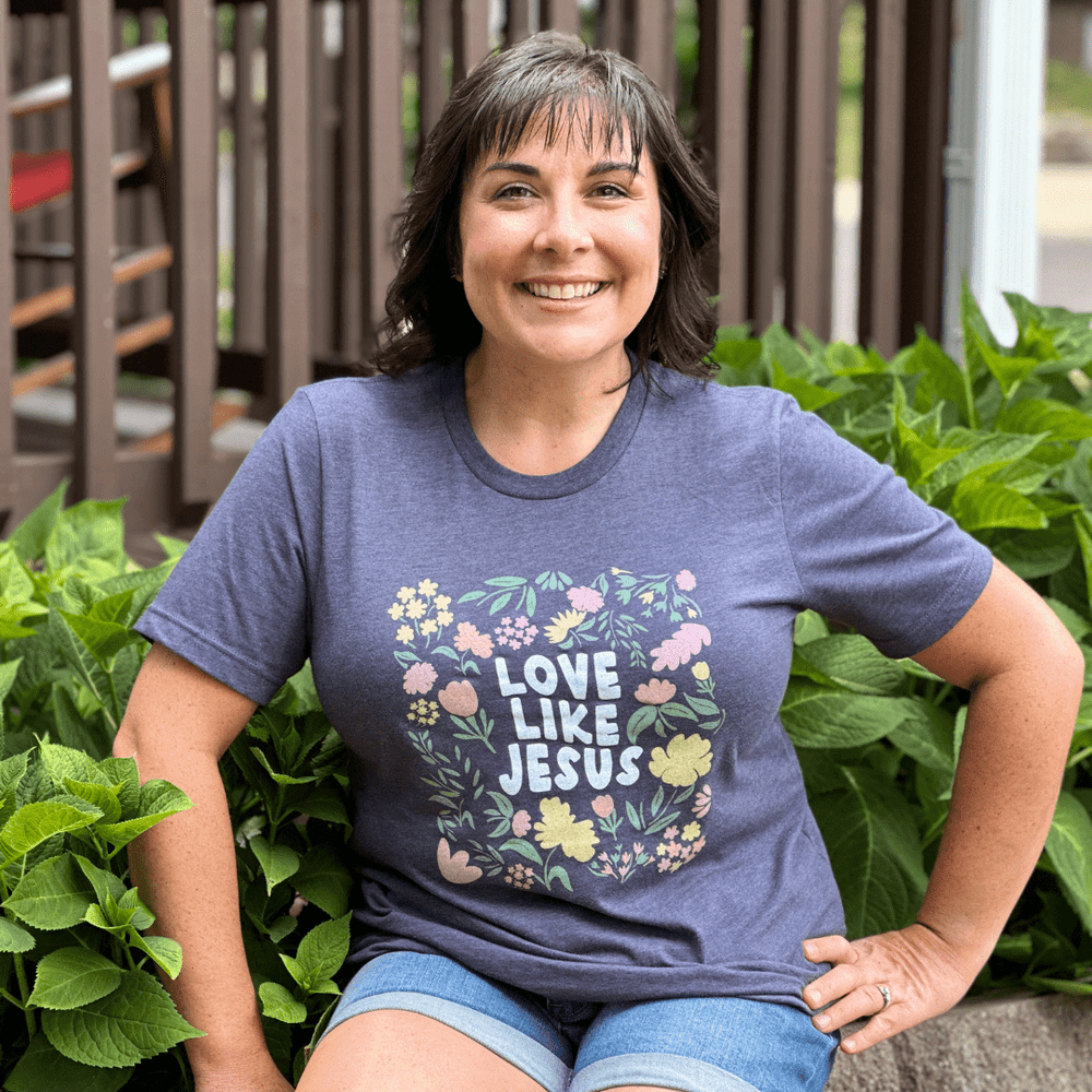 ellyandgrace 3001C Love Like Jesus Multicolor Unisex Shirt