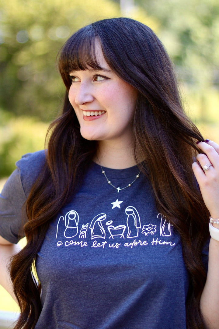 ellyandgrace 3001C Manger O Come Let Us Adore Him Unisex Shirt