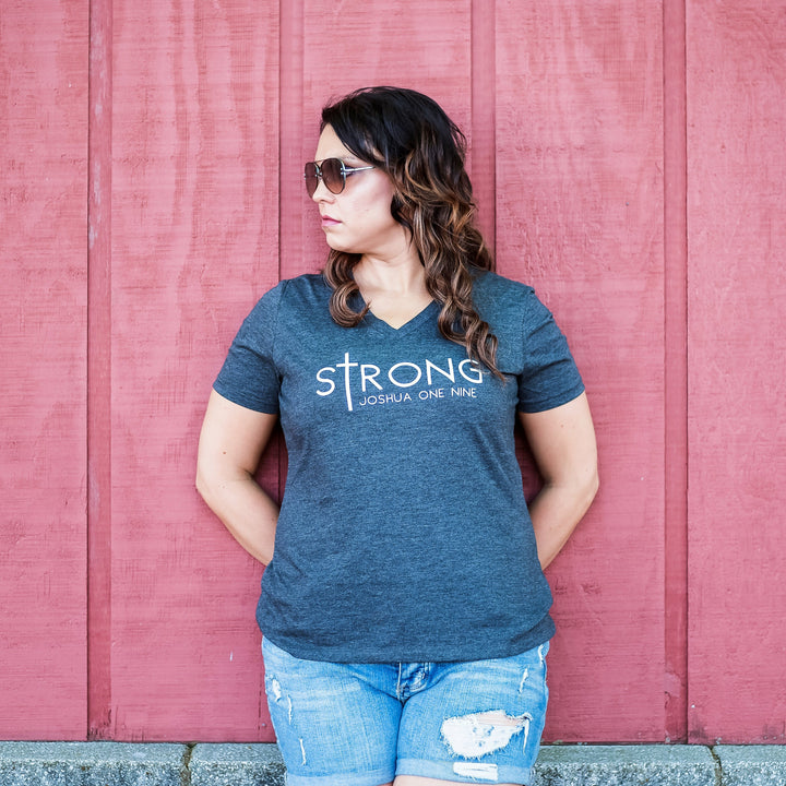 ellyandgrace 6405 sTrong Joshua 1:9 Relaxed Ladies Vneck