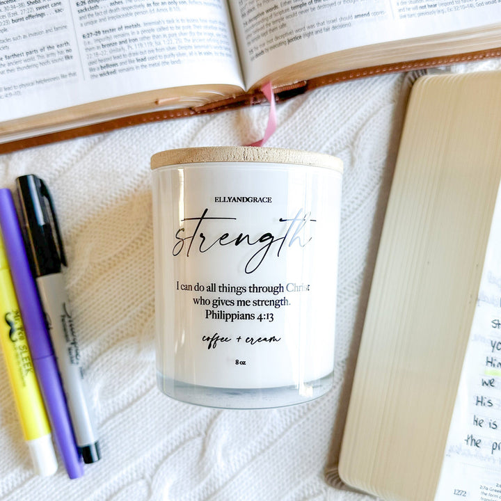 ellyandgrace CANDLE STRENGTH Glass Soy Candle