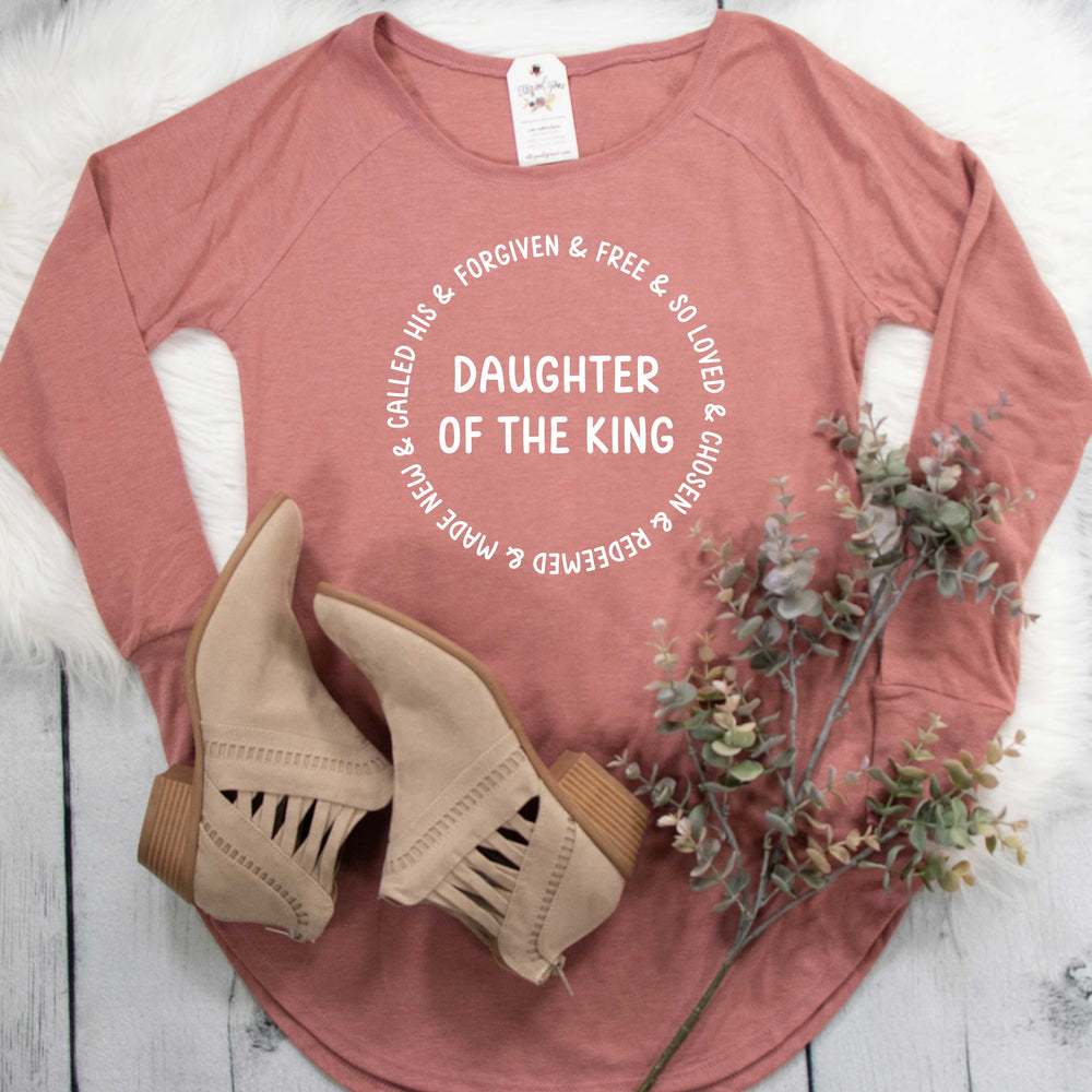 ellyandgrace DT132L Ladies XS / Blush Frost Daughter of The King Tunic Tee