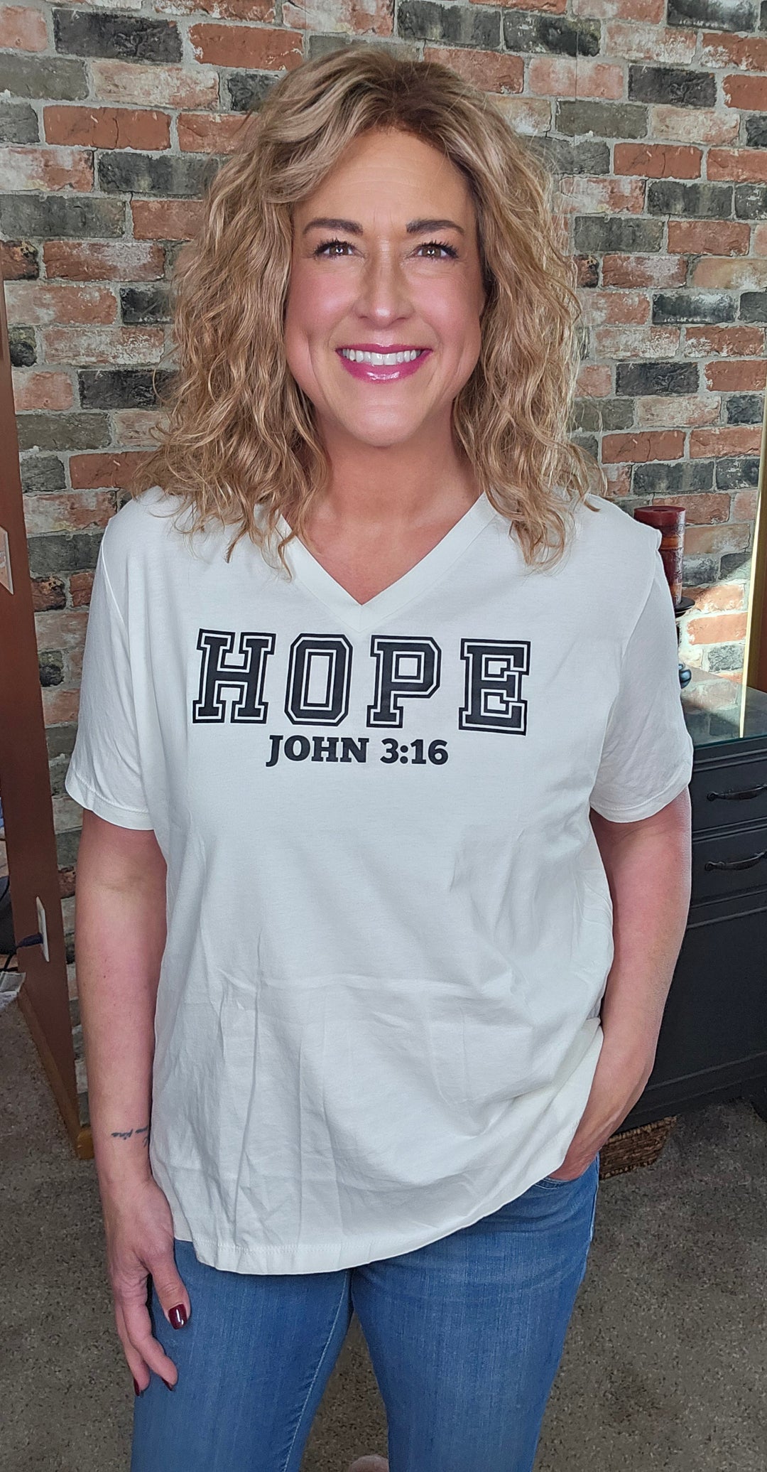 Hope Collegiate Ladies V-Neck