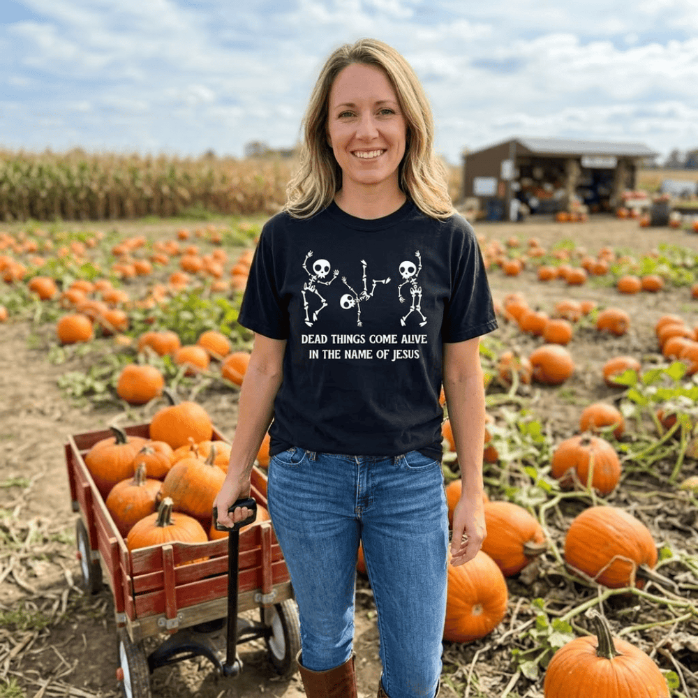ellyandgrace 1717 Dead Things Come Alive In The Name Of Jesus Comfort Color Unisex Shirt