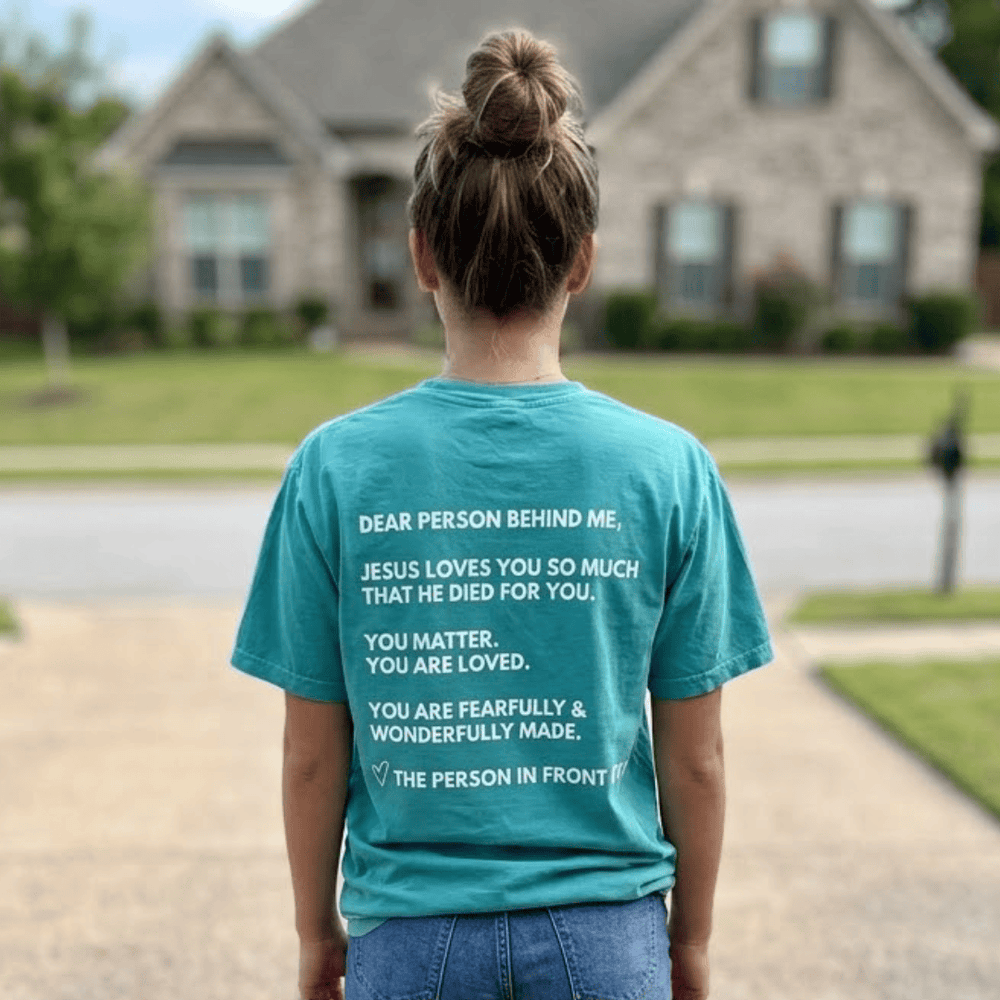 ellyandgrace 1717 Dear Person Behind Me Comfort Colors Unisex Shirt