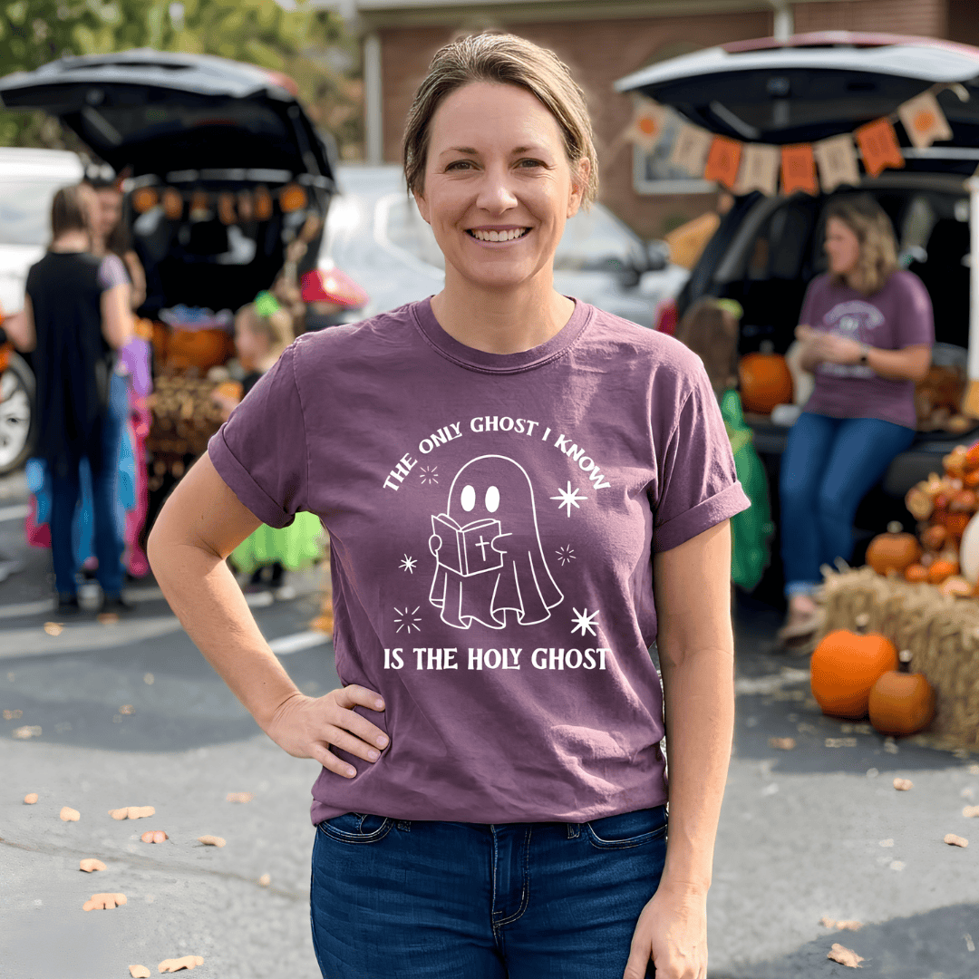 ellyandgrace 1717 The Only Ghost I Know Is The Holy Ghost Comfort Color Unisex Shirt