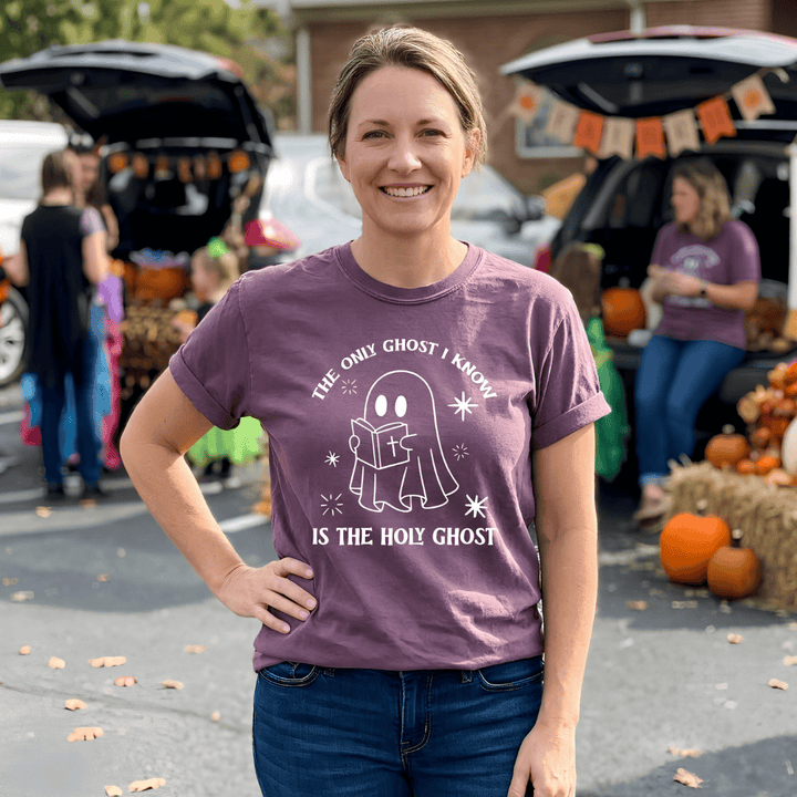 ellyandgrace 1717 The Only Ghost I Know Is The Holy Ghost Comfort Color Unisex Shirt