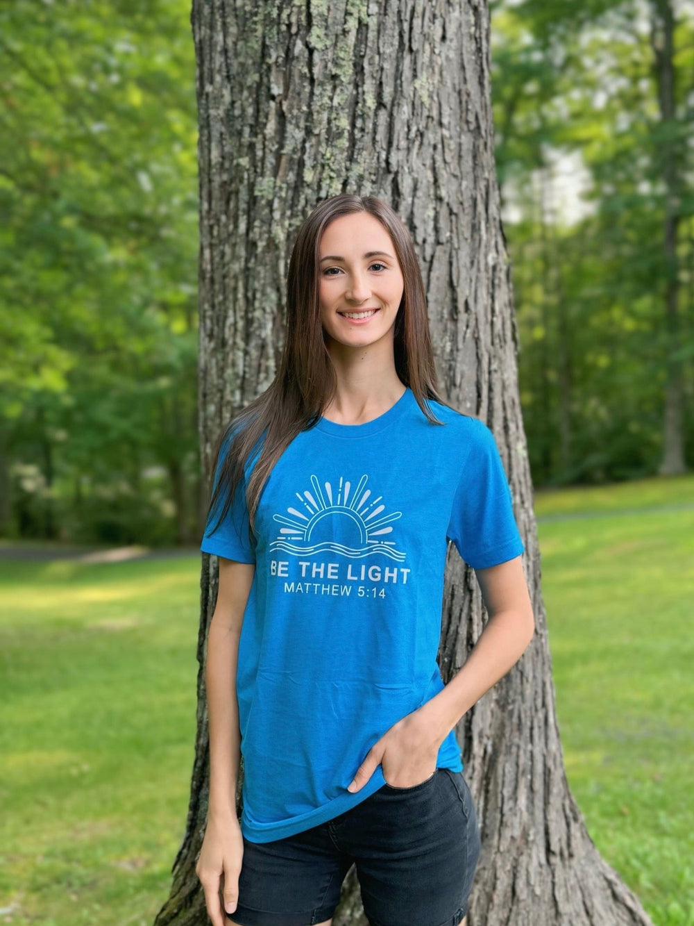 ellyandgrace 3001C Be The Light Unisex Shirt