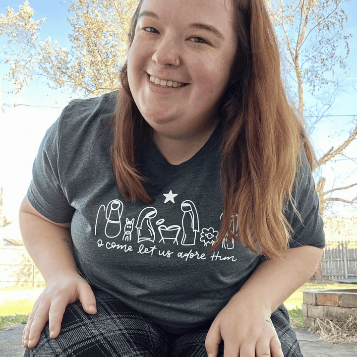 ellyandgrace 3001C Manger O Come Let Us Adore Him Unisex Shirt