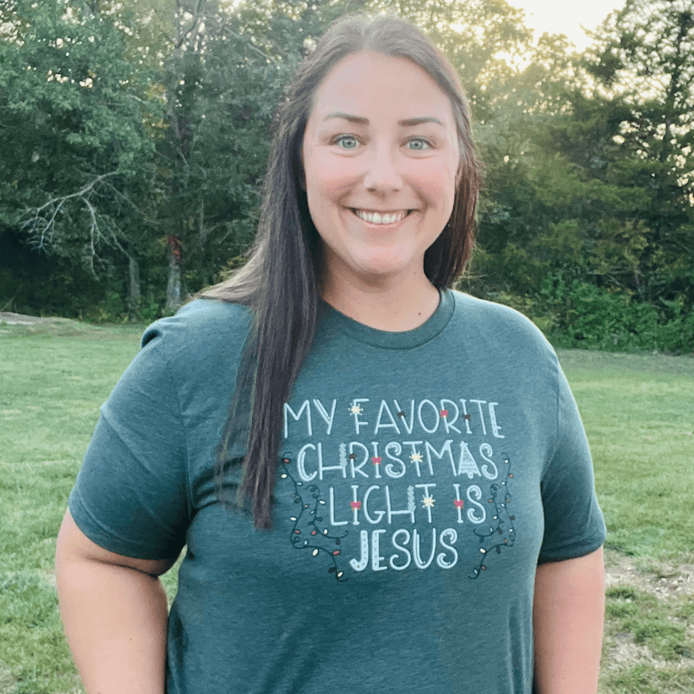 ellyandgrace 3001C My Favorite Christmas Light is Jesus Multicolor Unisex Shirt