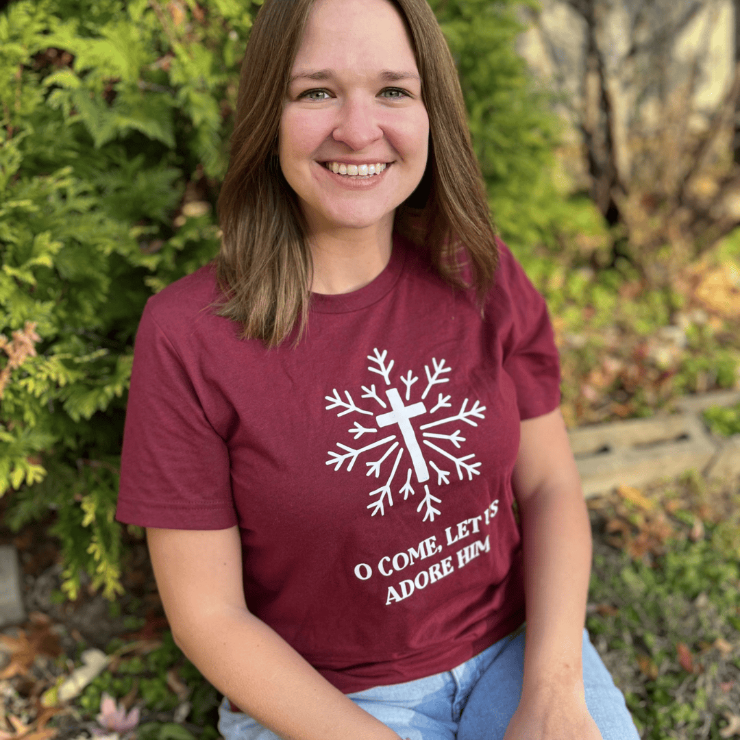 ellyandgrace 3001C Snowflake O Come Let Us Adore Him Unisex Shirt