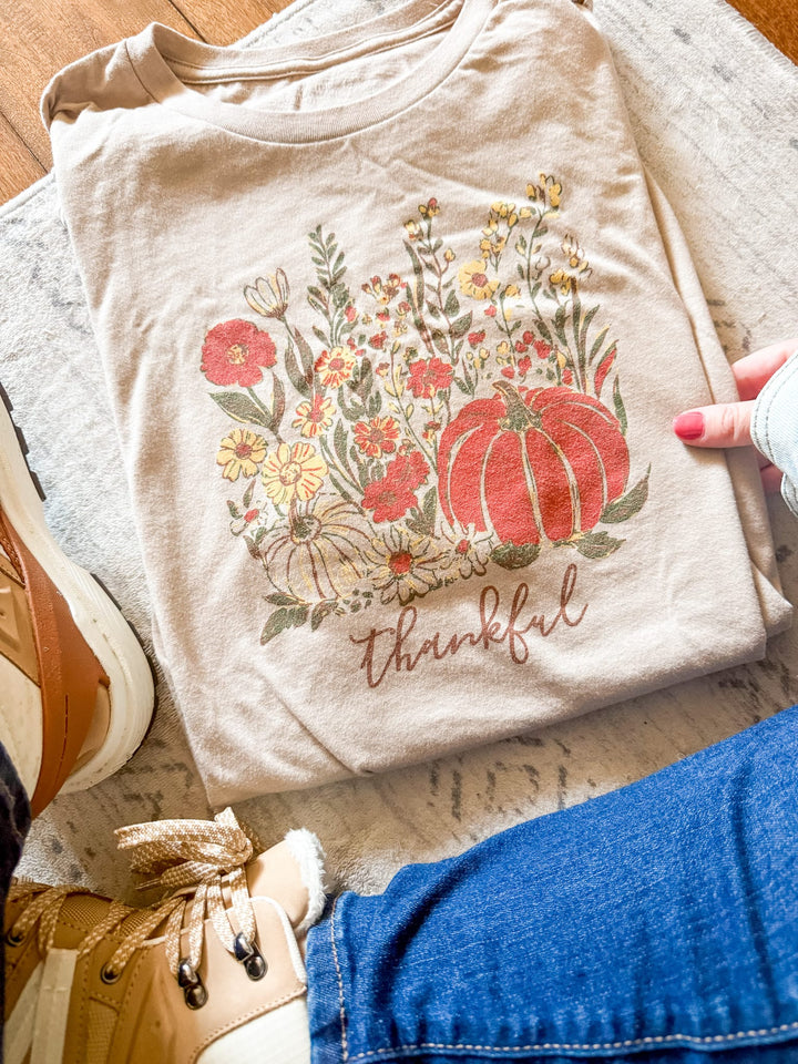 ellyandgrace 3001C Thankful Multicolor Unisex Shirt