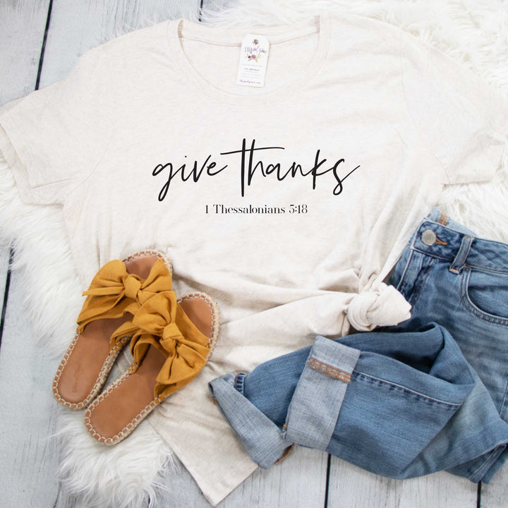 ellyandgrace 3816 1 (14-16) / Natural Heather Give Thanks Scoop Neck Curvy Tee