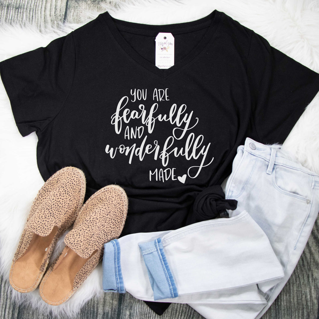 ellyandgrace 3817 1 (14-16) / Black Blend You Are Fearfully and Wonderfully Made V-Neck Curvy Tee
