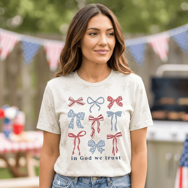 ellyandgrace 3929 In God We Trust BOW Multicolor Unisex Star Tee