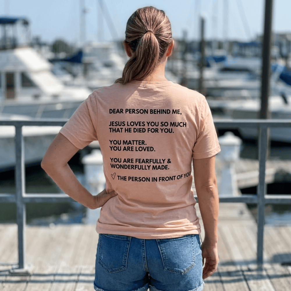 ellyandgrace 6405 Dear Person Behind Me Short Sleeve V-neck
