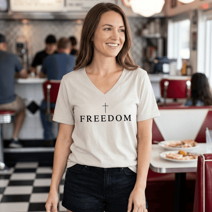 ellyandgrace 6405 Freedom Ladies V-Neck