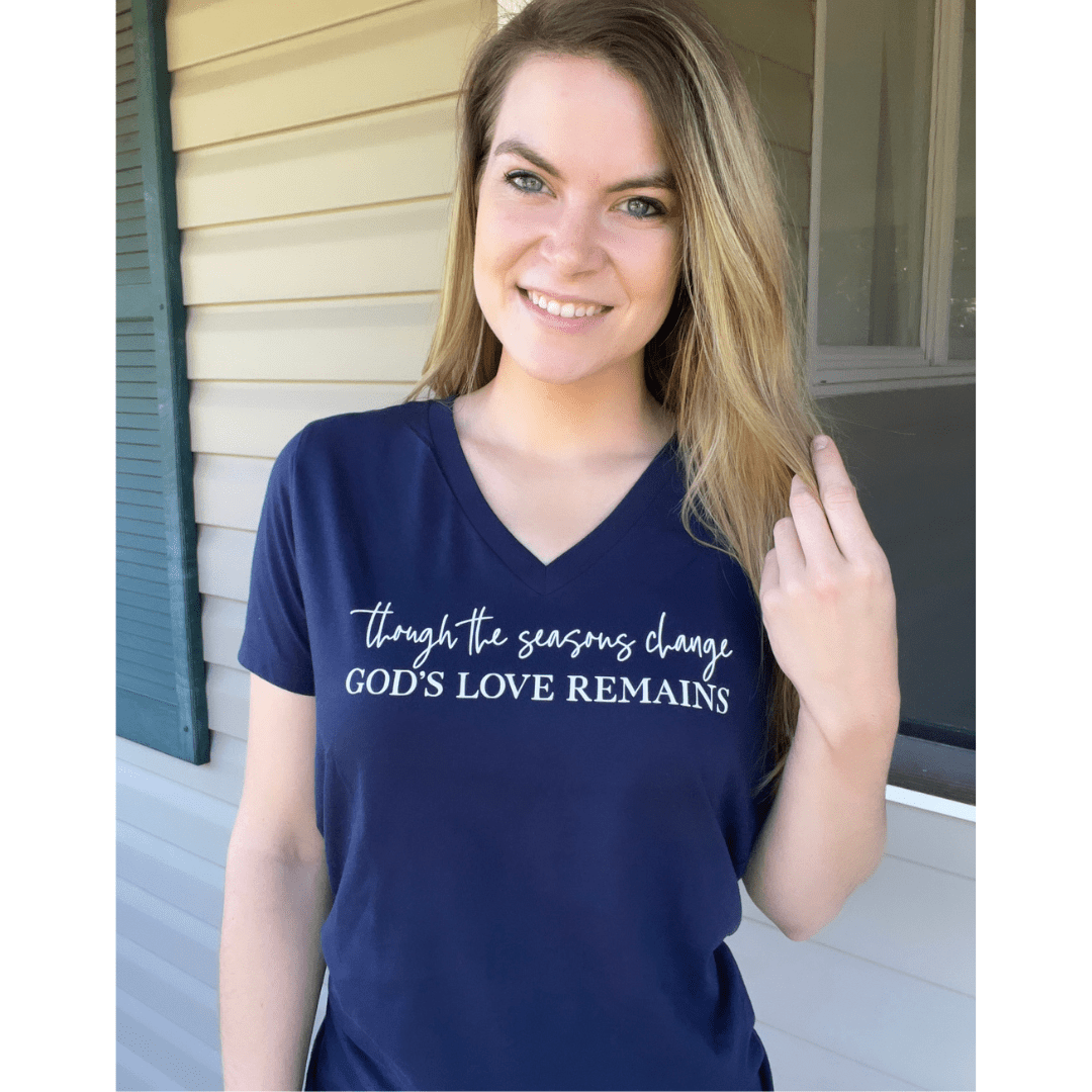 ellyandgrace 6405 Though the Seasons Change God's Love Remains Relaxed Ladies Vneck