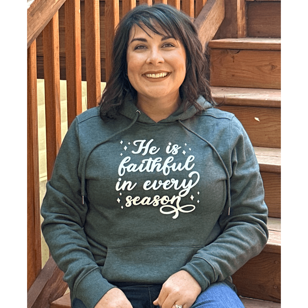 ellyandgrace DT1101 He is Faithful in Every Season Classic Hoodie