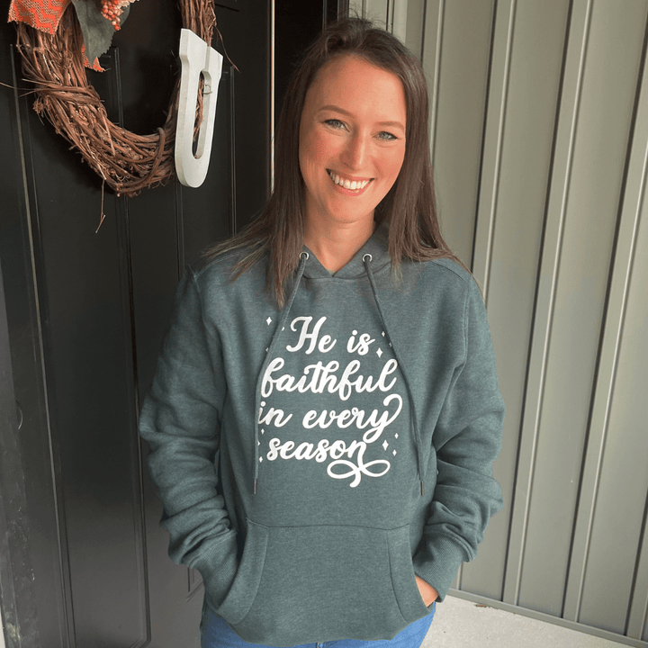 ellyandgrace DT1101 He is Faithful in Every Season Classic Hoodie