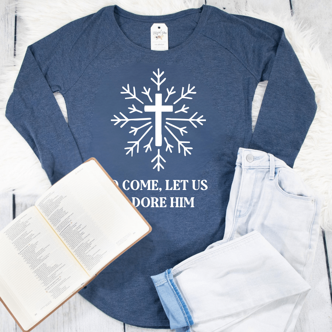 ellyandgrace DT132L Snowflake O Come Let Us Adore Him Tunic Tee