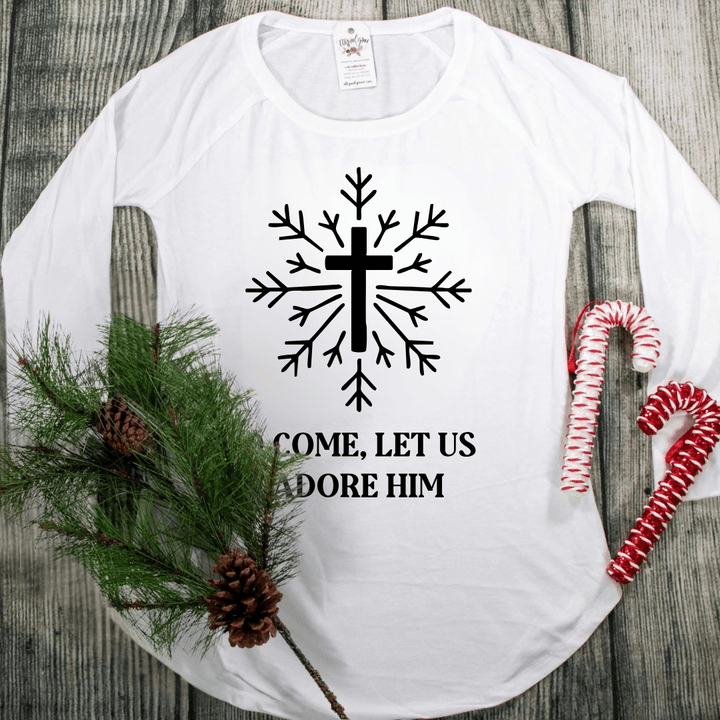 ellyandgrace DT132L Snowflake O Come Let Us Adore Him Tunic Tee