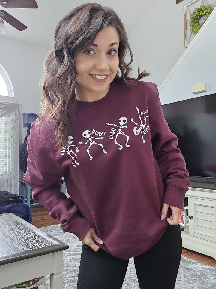 ellyandgrace DT6104 Dry Bones Come Alive Classic Sweatshirt